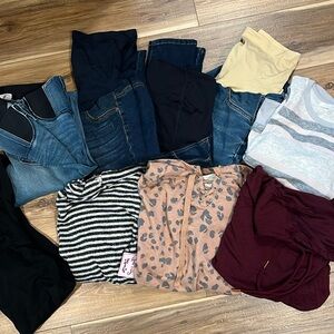 Medium 8-10-12 maternity lot